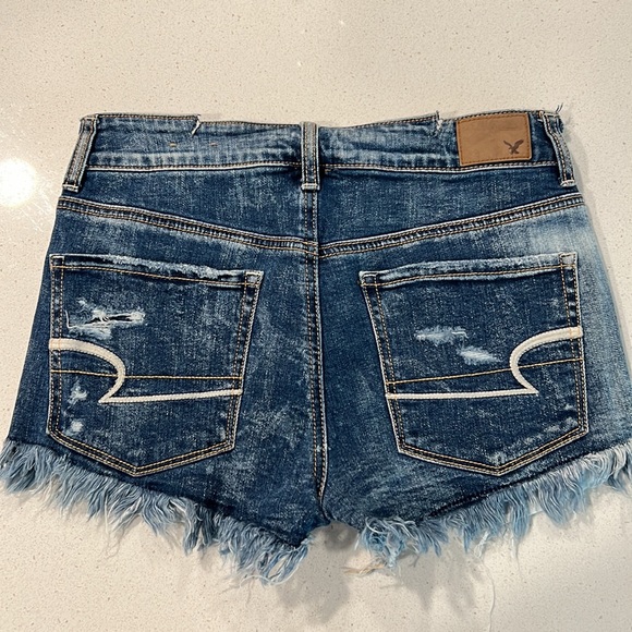American Eagle Hi-Rise Shortie Jean Shorts - Picture 2 of 3